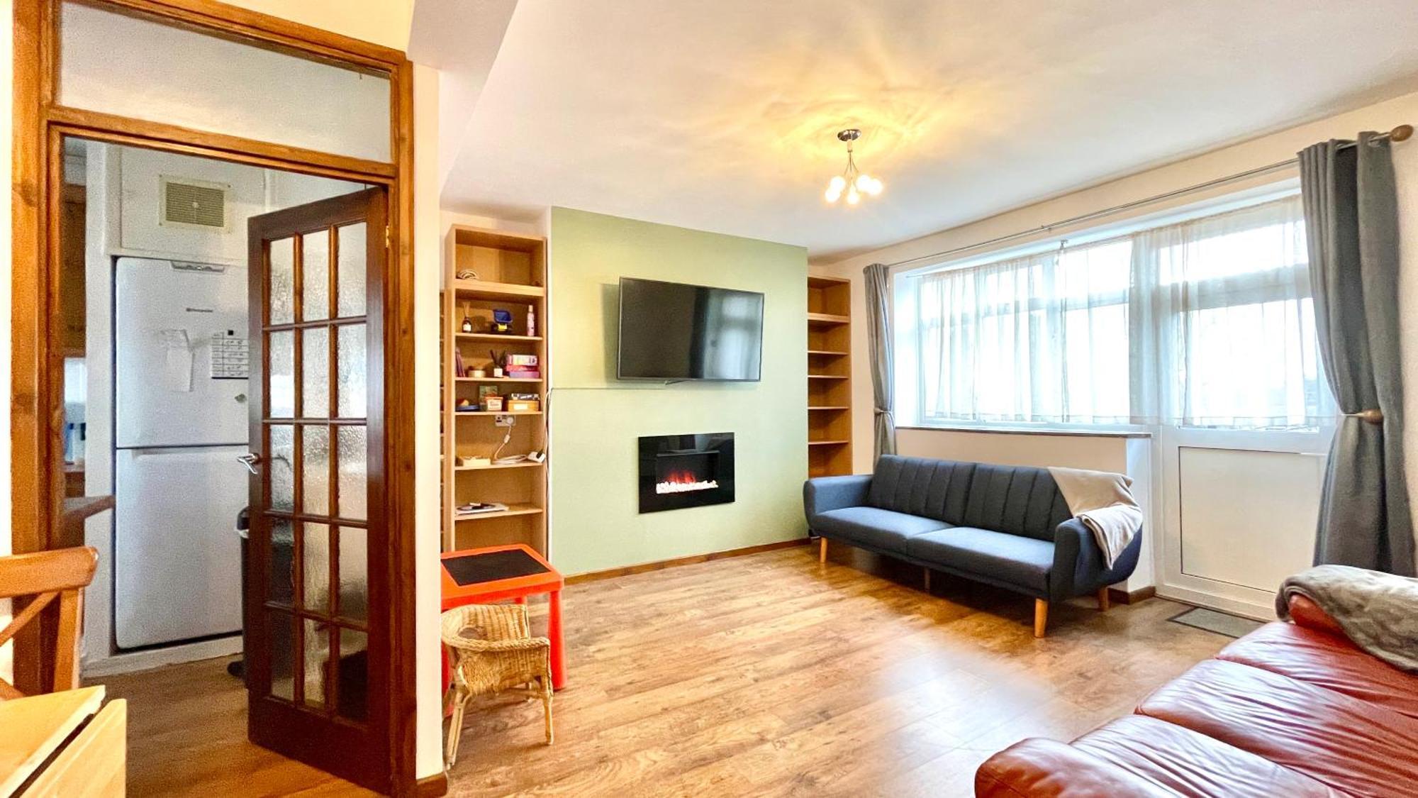 2 Bedrooms 2 Stations ロンドン エクステリア 写真